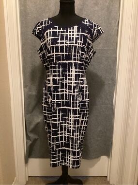 C41. Navy and White Grid-Print Midi Sheath Dress